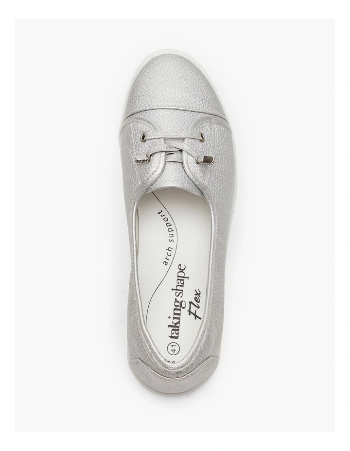 Low Cut Sneaker Silver image 4