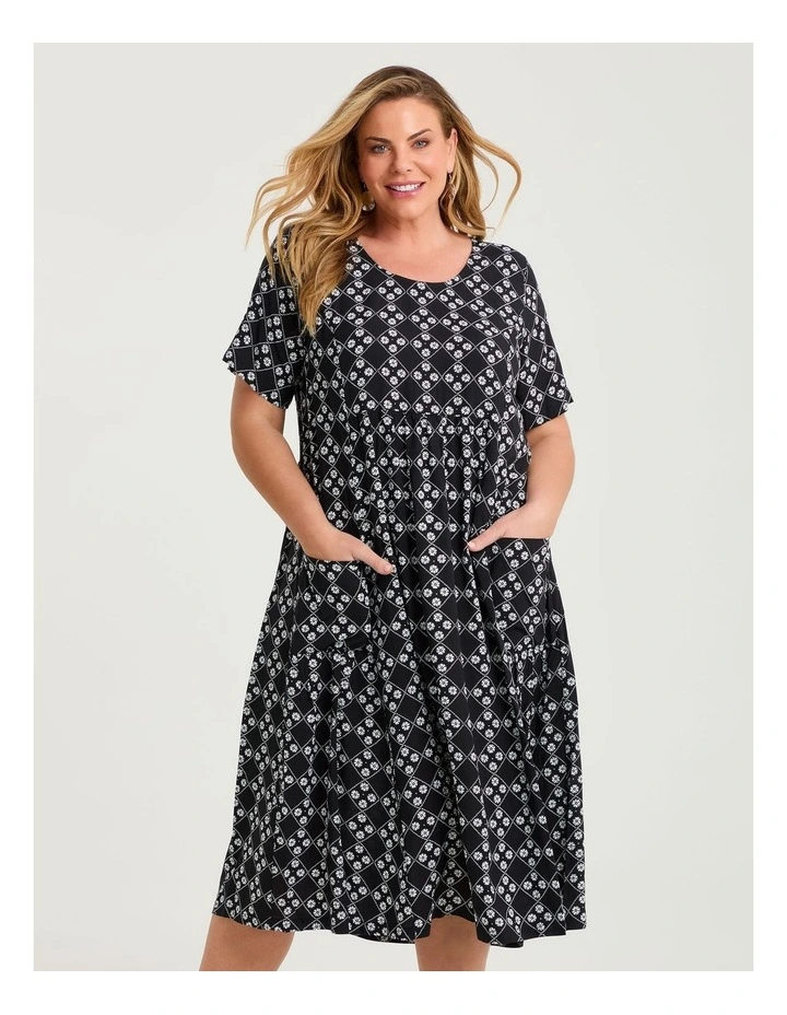 Natural Pocket Midi Dress Black/off White image 3