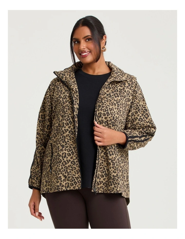 Animal Versatile Spray Jacket Animal Print image 1