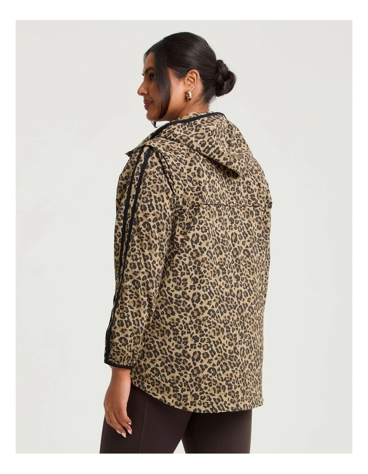 Animal Versatile Spray Jacket Animal Print image 2