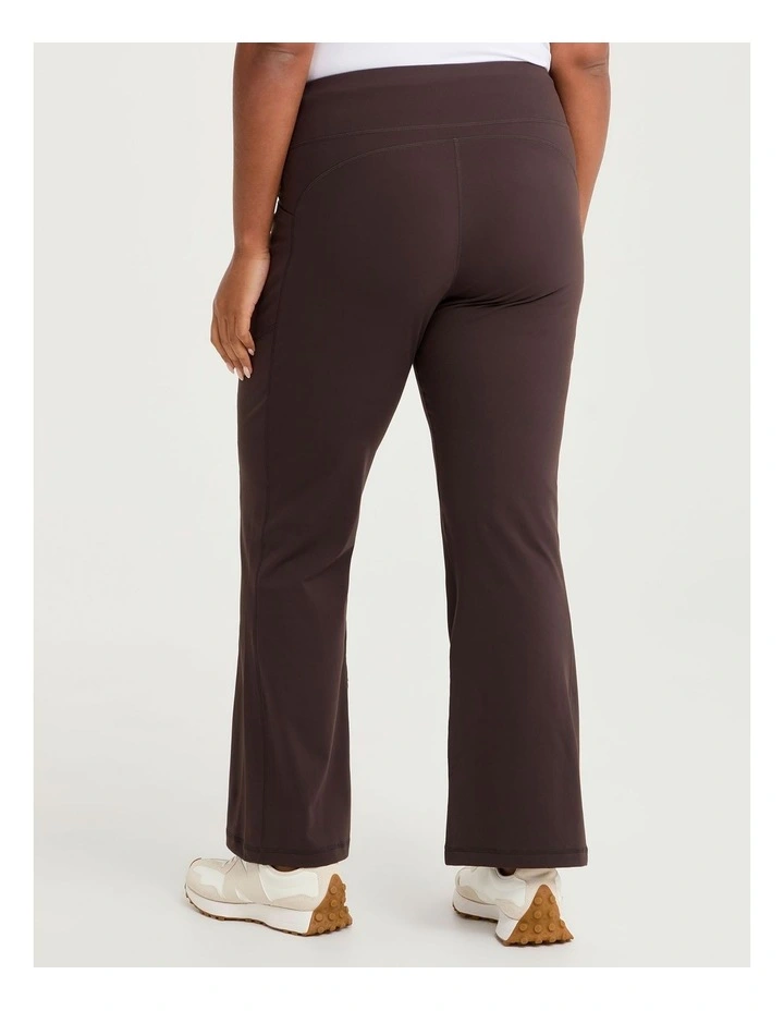Cloud Touch Flare Legging Chocolate image 2