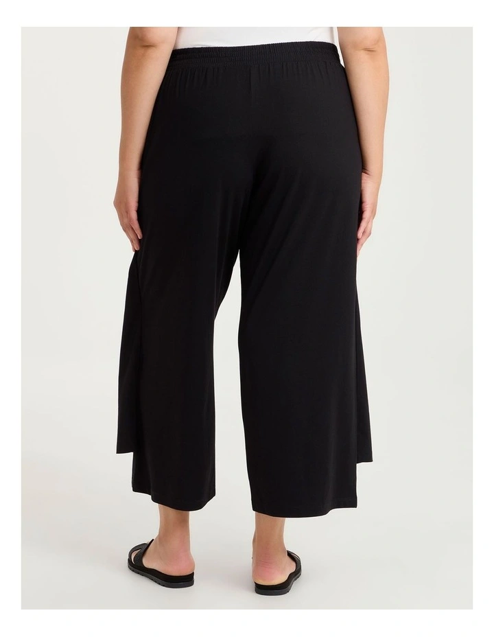Elevate Crop Skant Black image 2