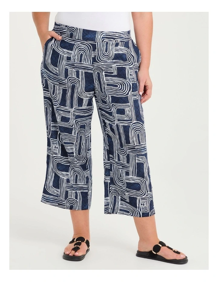 Linen Blend Cassie Geo Crop Print image 3