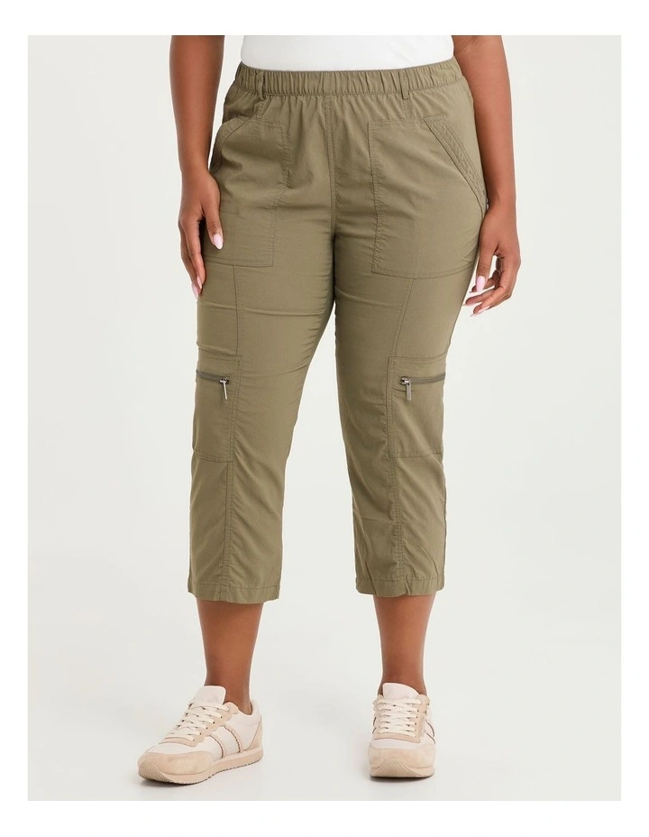 Castaway Cargo 3/4 Pocket Pant Elm Green image 3