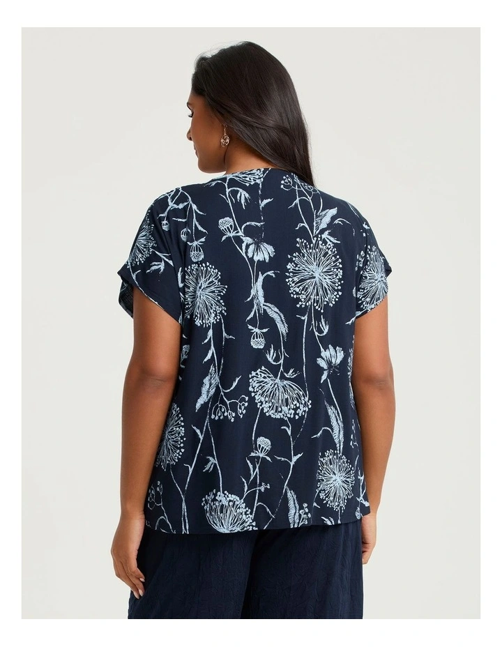 Floral Pintuck Natural Top Dark Indigo Print image 2