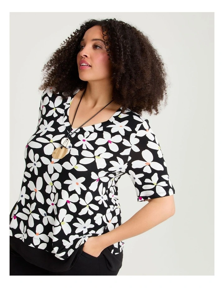 Natural Daisy Top Print image 1