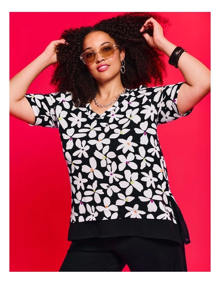 Natural Daisy Top Print image 5