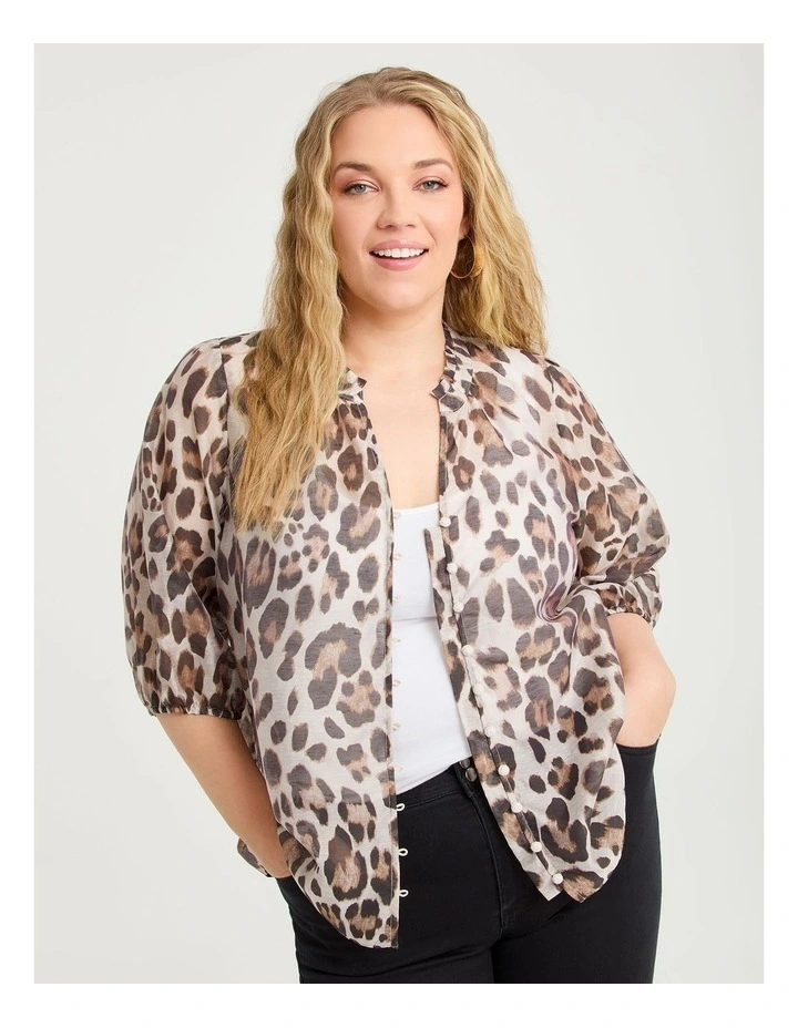 Lyocell Linen Blend Animal Top Print image 3