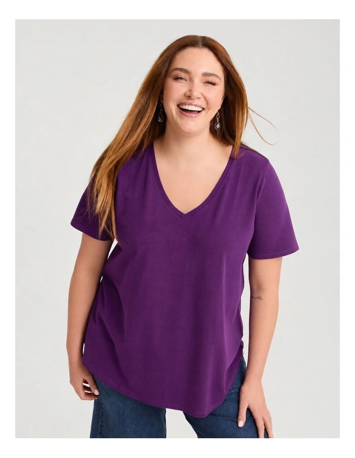Good Earth Australian Cotton V-neck T-shirt image 1