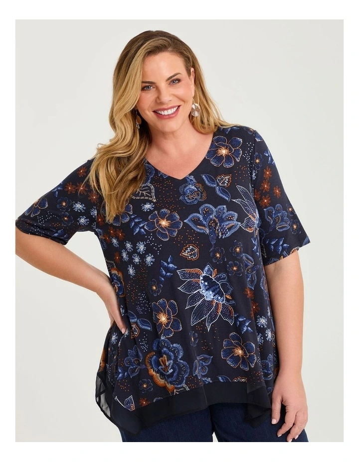 Bamboo Nature Chiffon Hem Top Print image 1