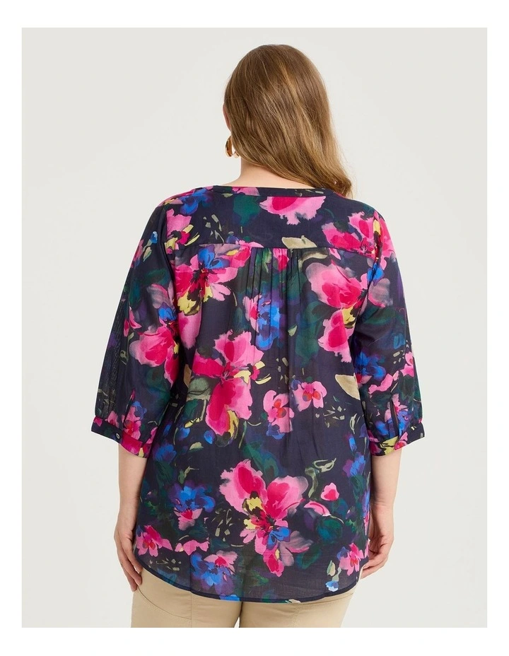 Cotton Bloomfield Pintuck Top Navy Floral image 2