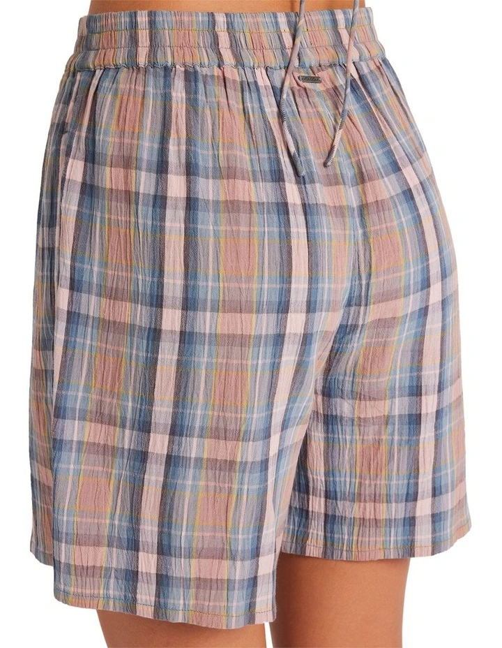 Sand Burs Walkshorts in Sanddune image 4