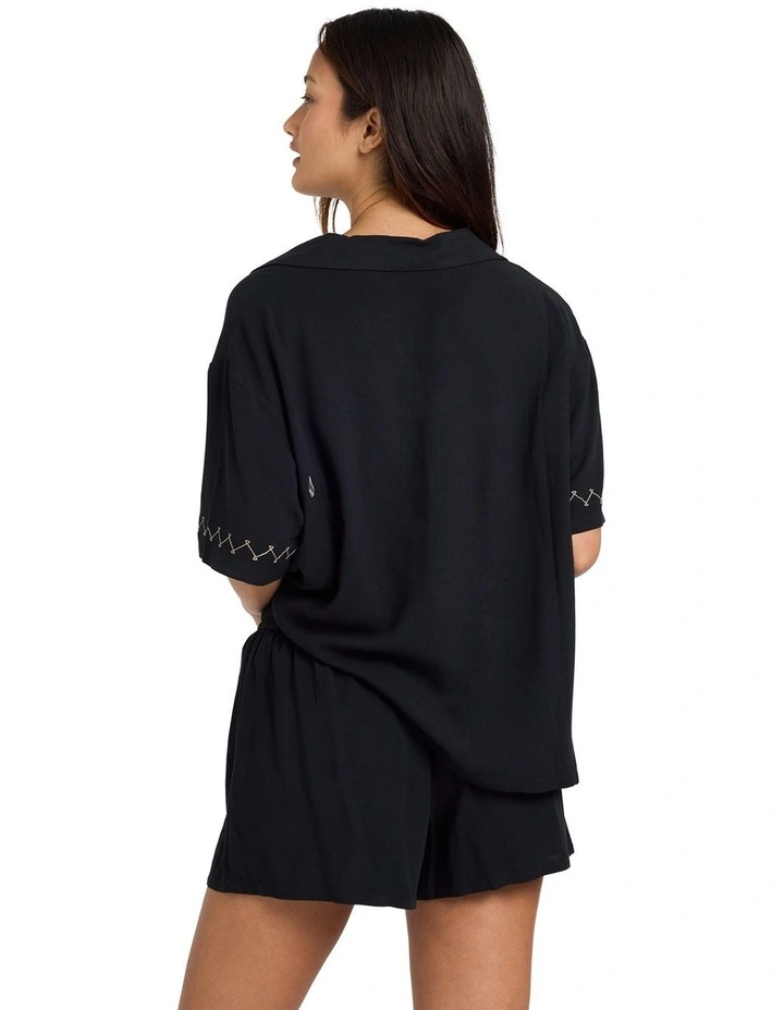 Bloomz Shorts in Black image 2