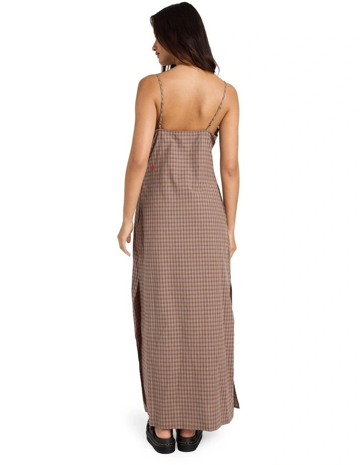 Fallllin Maxi Dress in Earth image 2