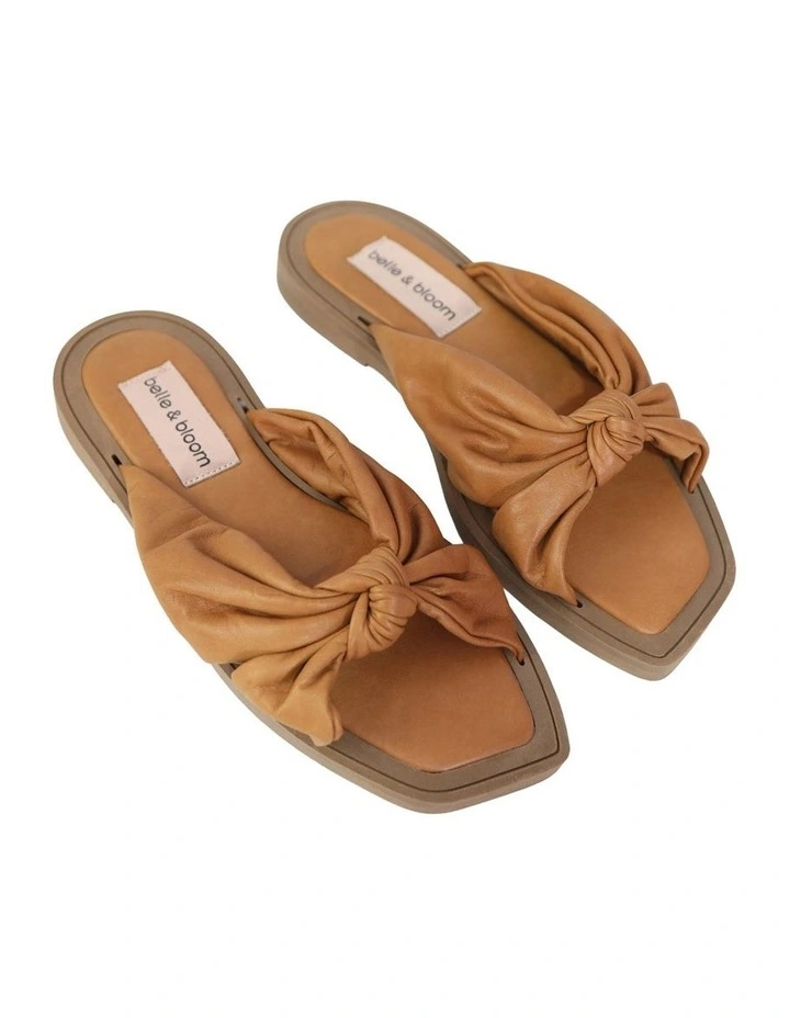 You & I Knot Detail Leather Slides in Caramel image 3