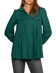 Catch Feelings Pintuck Shirt in Washed Green