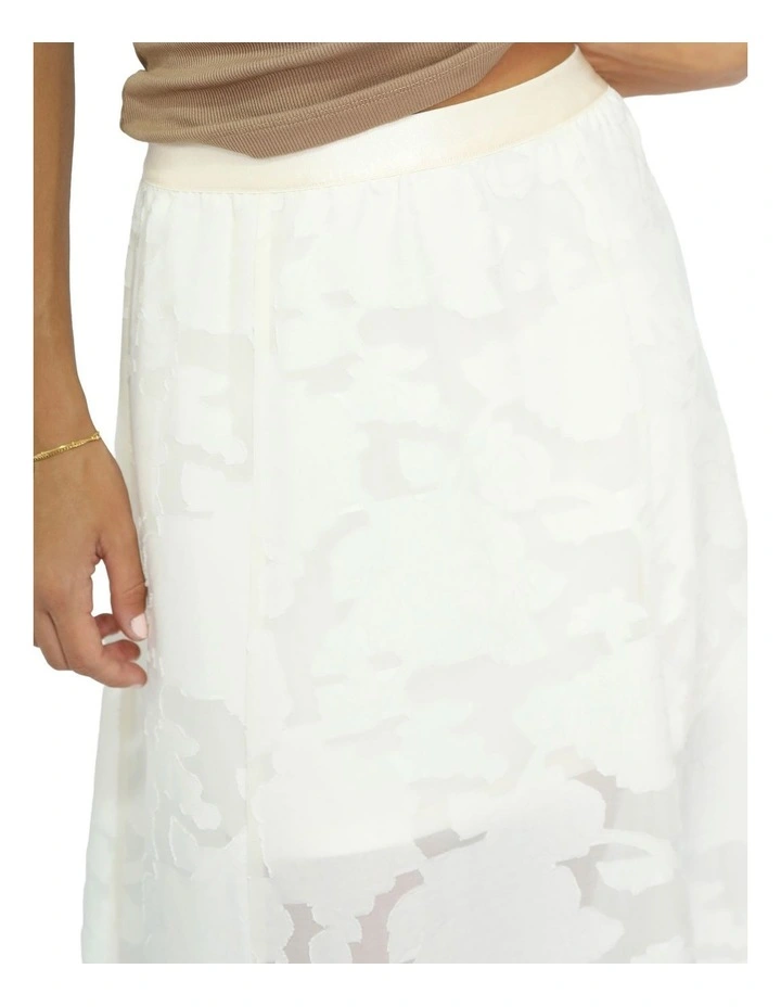 Play It Cool Coupe Maxi Skirt in Cream image 6