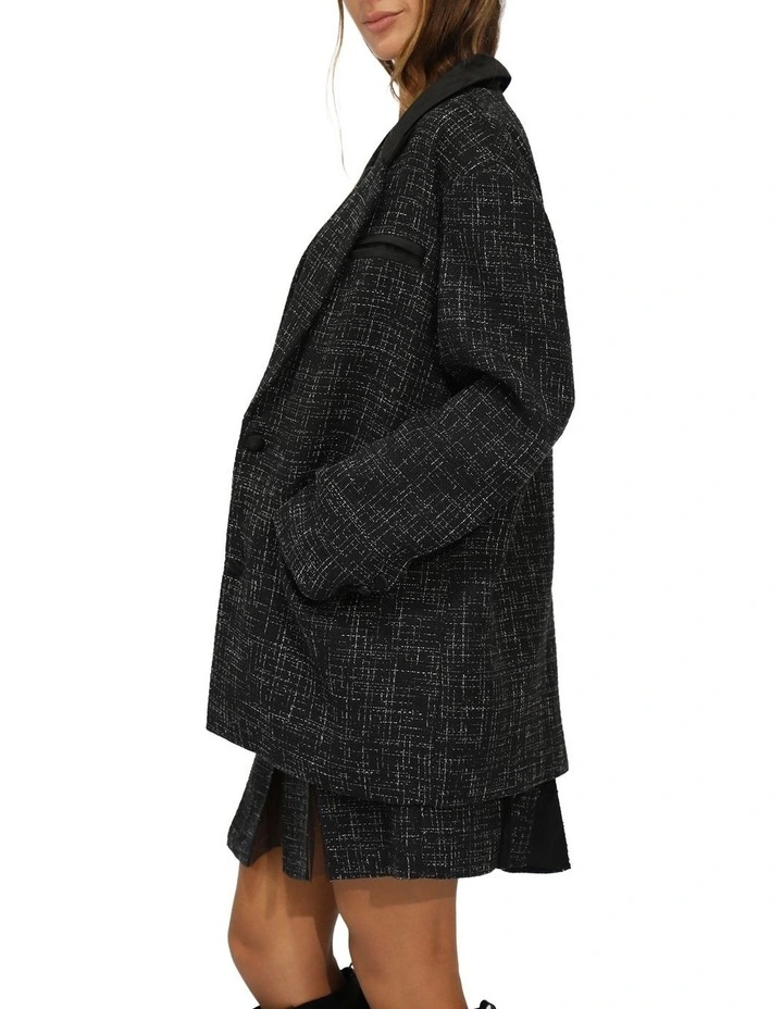 City Noir Tweed Oversized Blazer in Black image 5