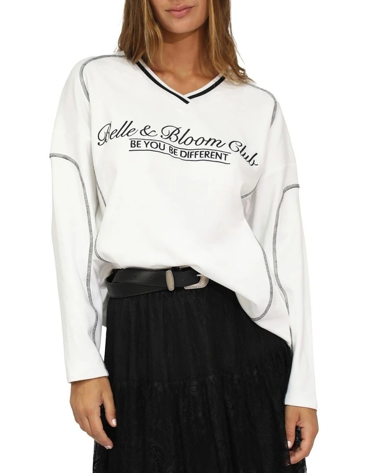 Cool Shot Oversized T-shirt in White image 1