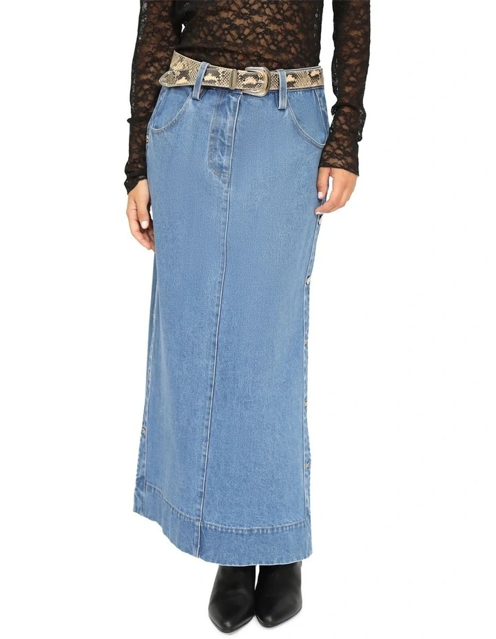 Edge Line Denim Maxi Skirt with Side Buttons in Mid Denim Wash image 2