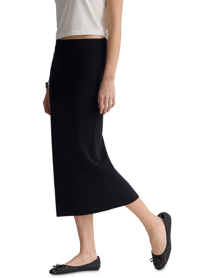 Mila Knitted Pencil Skirt in Black image 3