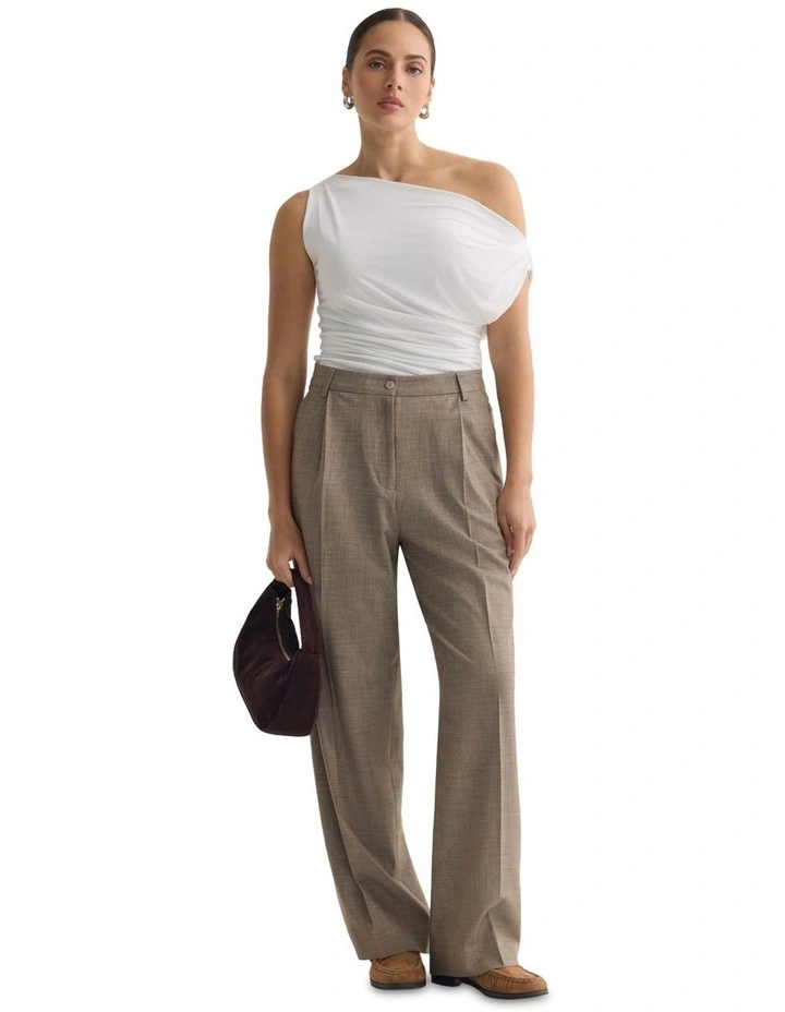 Billie Single Pleat Pant in Mocha image 5