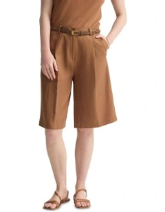 Peggy Bermuda Shorts in Mocha