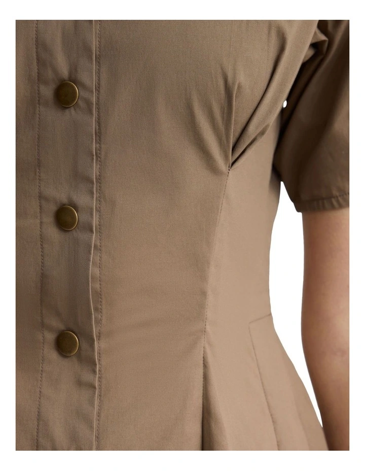 Olyvia Snaps Midi Dress in Mocha image 6