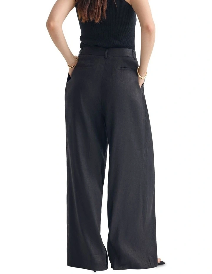 Margot Pant in Black image 2