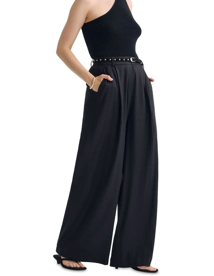 Margot Pant in Black image 3