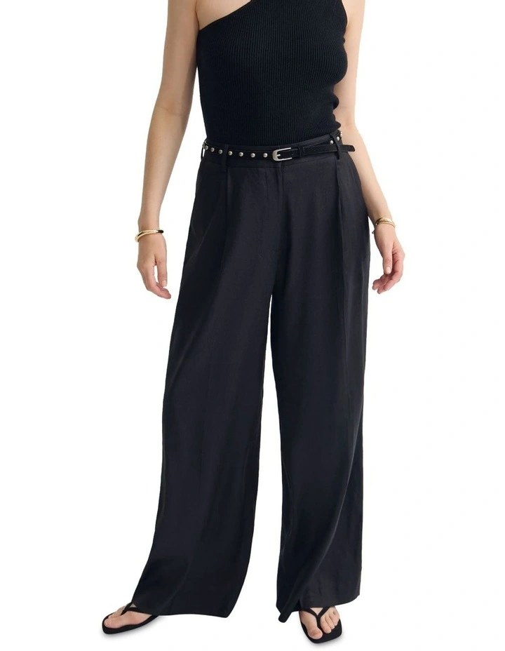 Margot Pant in Black image 4