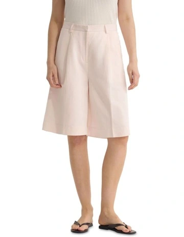 Peggy Bermuda Shorts in Pink