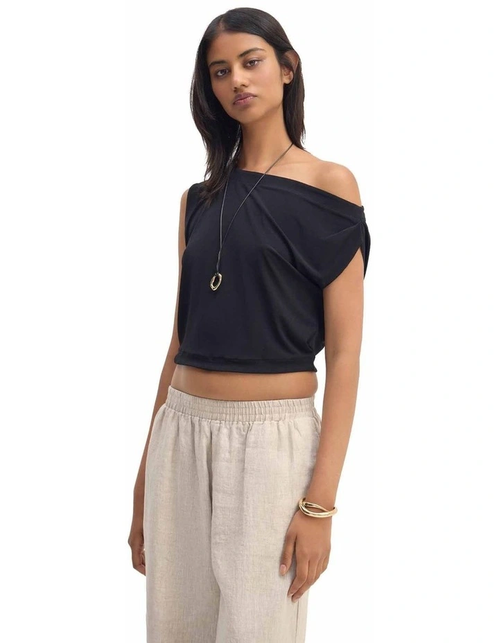 Edi Jersey Top in Black image 7