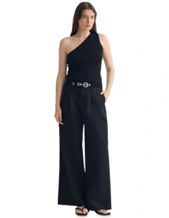 Lane One Shoulder Tank in Black