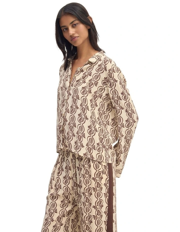 Poppy Printed Shirt in Ecru/Chocolate image 3