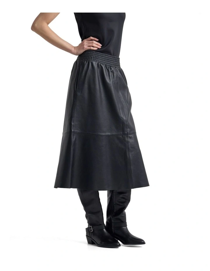 Jaya Leather Midi Skirt in Black image 3