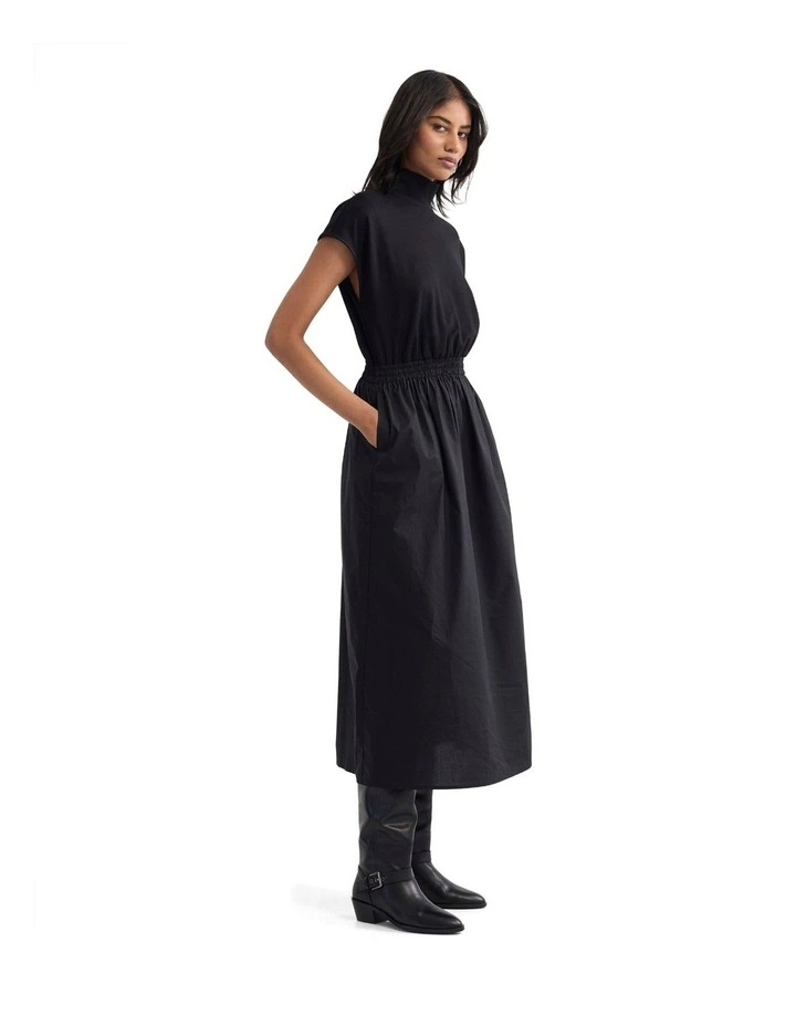 Esrealla High Collar Dress in Black image 3