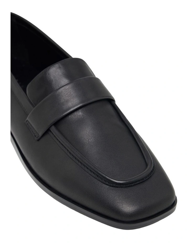 Josie Loafer Shoe in Black image 4