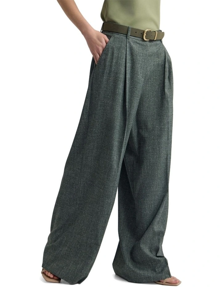 Margot Pant in Green image 3