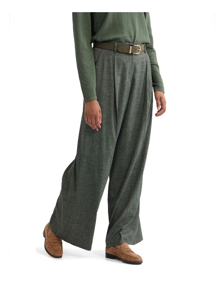 Margot Pant in Green image 3