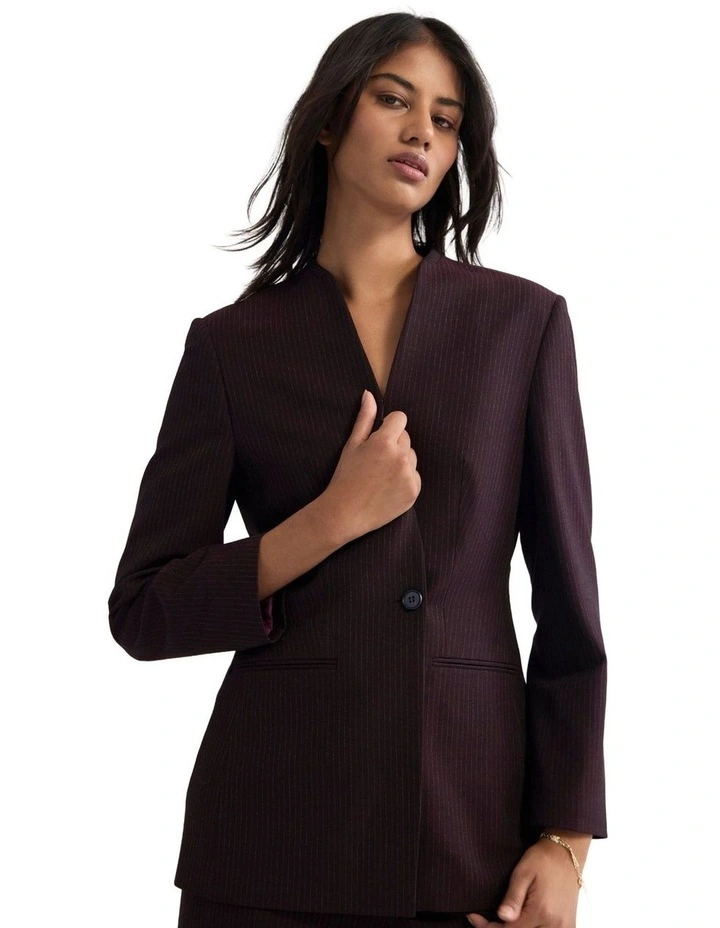 Carlie Hourglass Blazer in Burgandy image 4