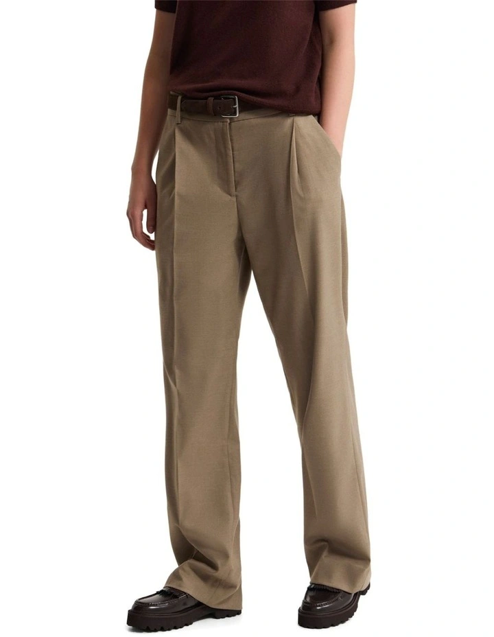 Evi Stretch Flannel Pant in Camel image 3