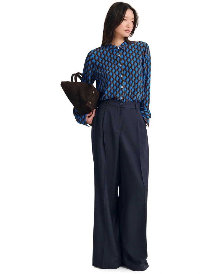 Poppy Printed Shirt in Blue image 5