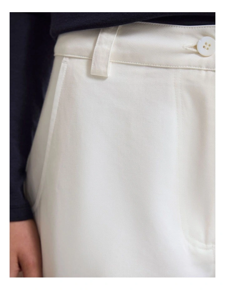 Etta Barrel Leg Cotton Pant in White image 6