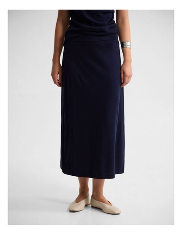 Dark Navy colour