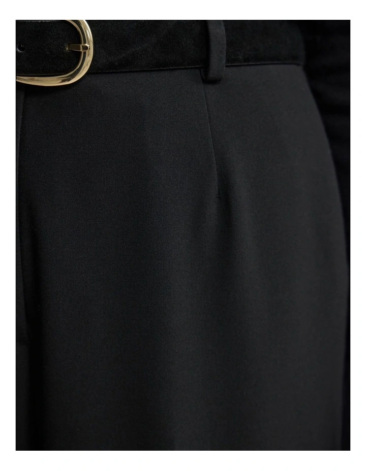 Calista Straight Leg Pant in Black image 6