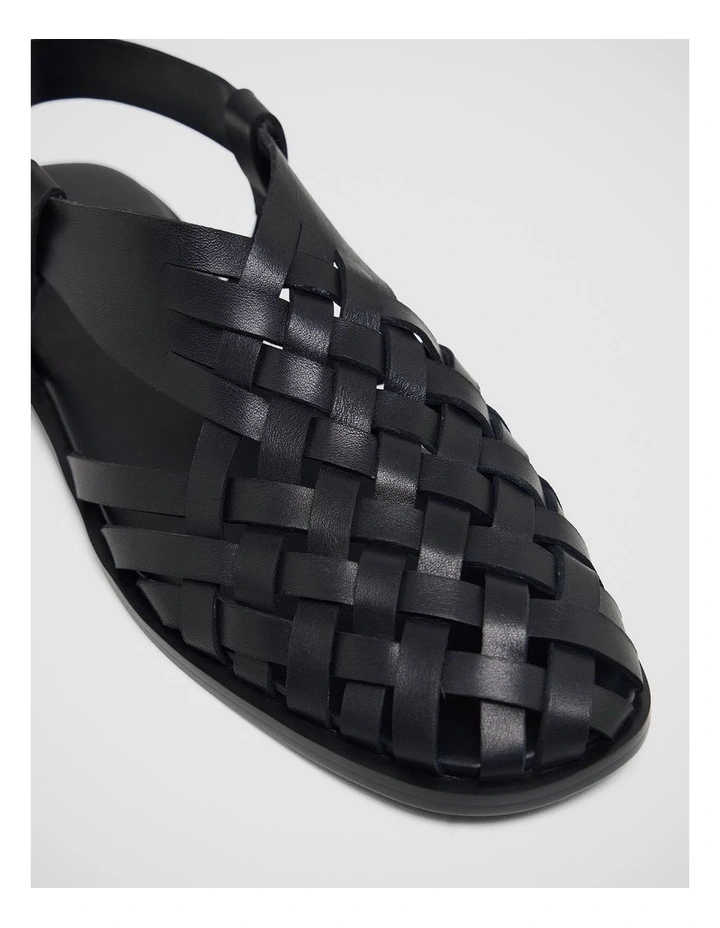 Noa Fisherman Sandal in Black image 4