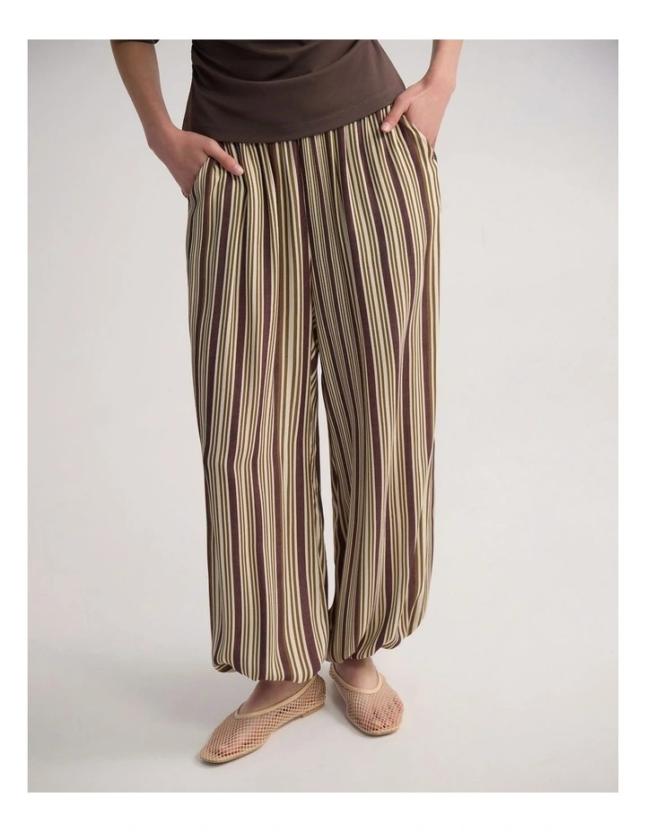 Chantelle Pant With Drawstring Hem in Chocolate image 4