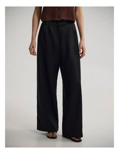 Taylor Relax Fit Tencel Blend Pant in Black