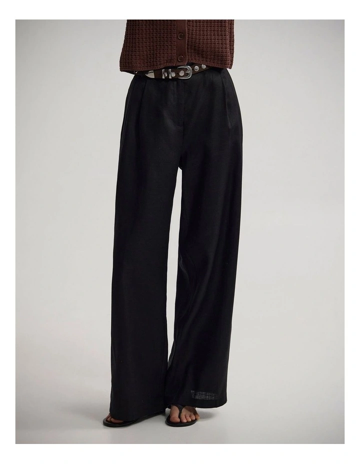 Taylor Relax Fit Tencel Blend Pant in Black image 4